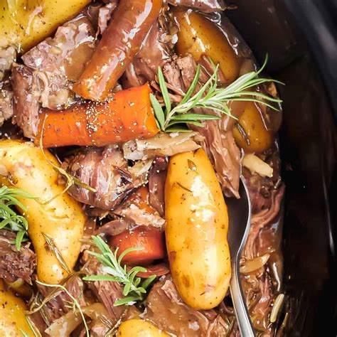 Venison Roast Recipe Crock Pot Carrots Potatoes | Besto Blog