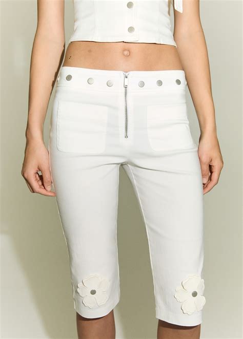 Pantalon capri boutons décoratifs - Femme | MANGO OUTLET France ...
