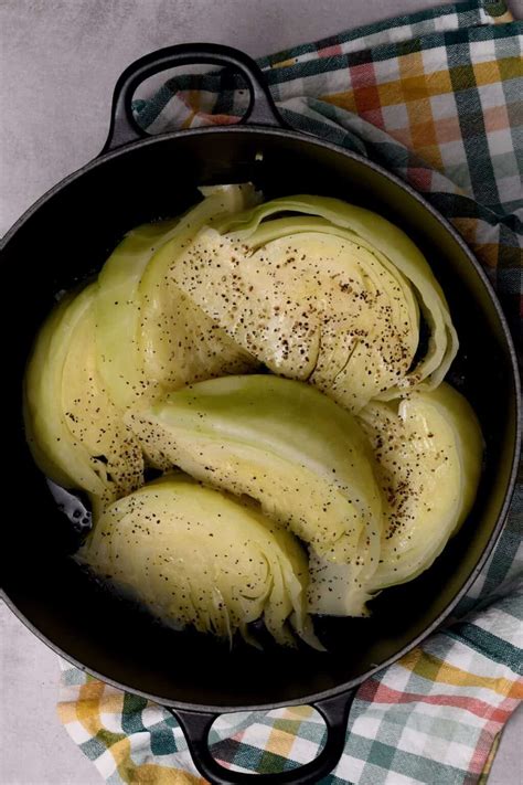 Quick Boiled Cabbage Recipe - Alphafoodie