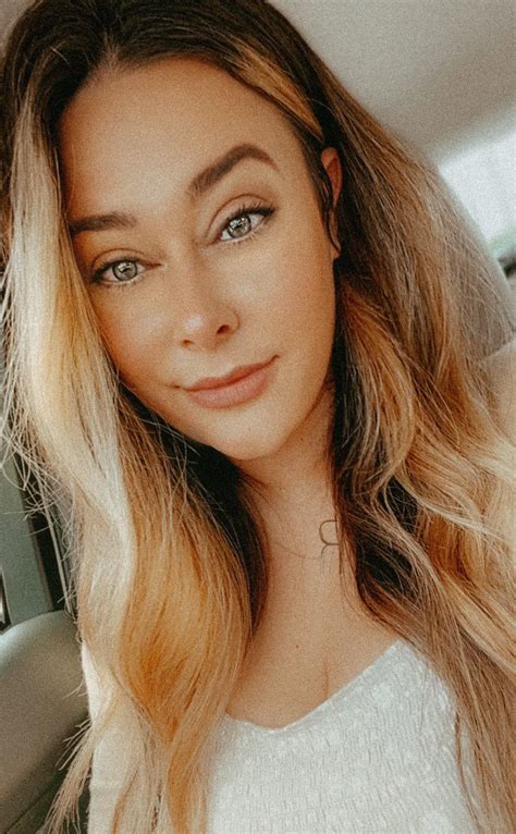 32f. I am just curious! : r/32rateme