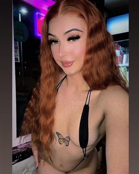 Laya Barista claims to have a picture perfect 😻. Onlyfans $10/mo! (Click the post to find links ...