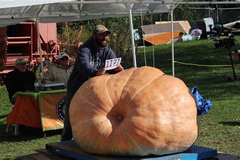 Giant Pumpkin Contest 2025 — Woodbridge Fall Fair & Agricultural Society
