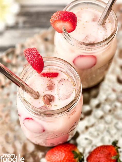 Strawberry Horchata Recipe - Mom Foodie