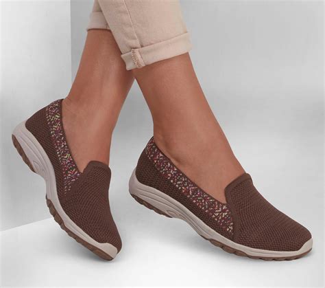 Skechers Women's Relaxed Fit: Reggae Fest 2.0 - Spunky Soul Loafer ...