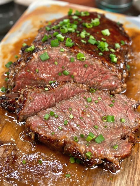 Marinated Roast Beef Recipe - Happy Muncher
