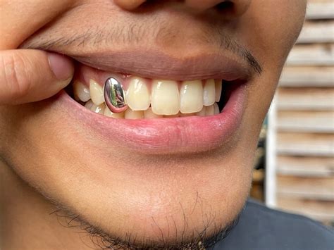 Custom Silver Tooth Caps for Any Tooth FREE GLOBAL SHIPPING - Etsy UK | Teeth caps, Grillz teeth ...