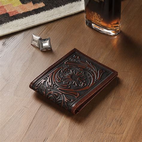 Leather Bi-Fold Wallet for Men - Legendary Westernwear