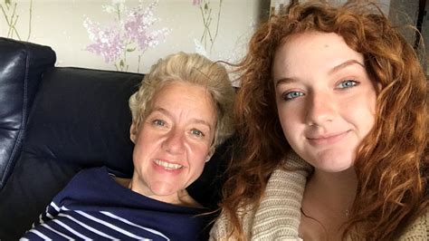 Stool tests might help spot early pancreatic cancer - BBC News