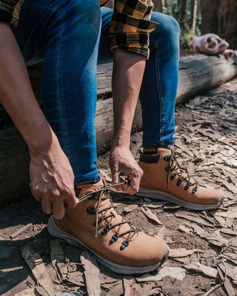 Best Men's Travel Shoes — This Life Of Travel