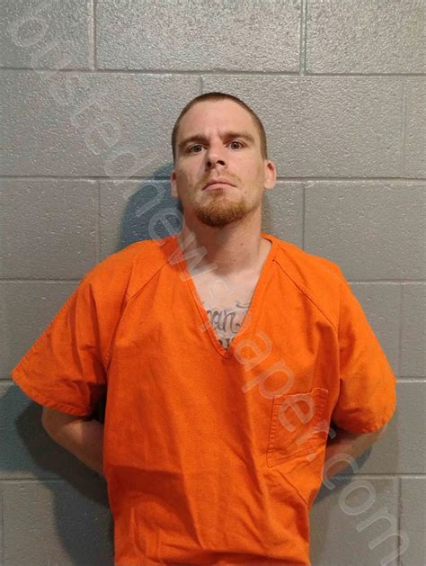 Matthews, Logan | 2026-05-19 Barren County, Kentucky Booking