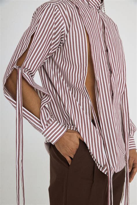 LA PETITE MORT, ORGASMOS HECHOS PRENDAS La Petit Mort