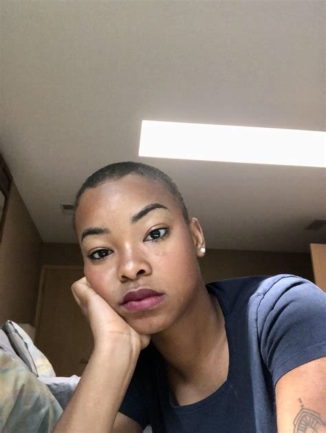 Zuri Bella Rose (u/ZuriBellaRose) - Reddit