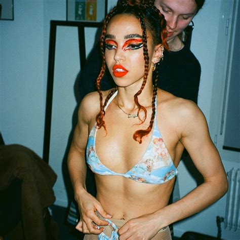 FKA Twigs Nude And Sexy (58 Photos + Videos) | #The Fappening