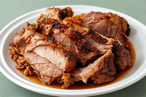 5 Easy Five-Ingredient Roast Beef Recipe | Tender & Juicy