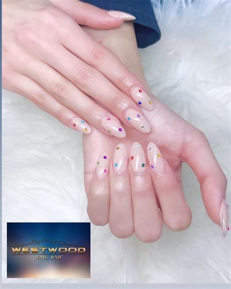 Westwood Nail Bar Offers Dip Powder Nails in Westwood, MA 02090