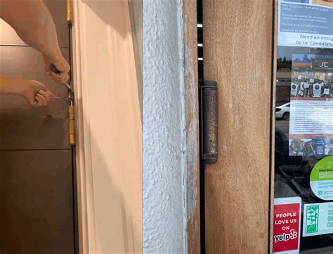 How to Stop Squeaky Door Hinges: Make the Creak Quiet!