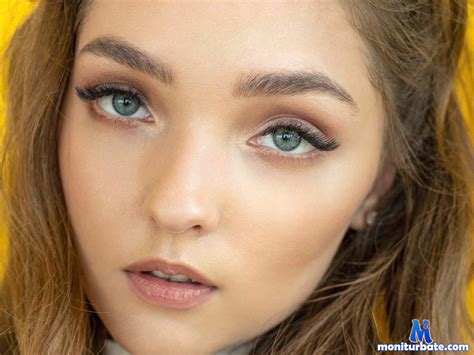 lana-gray's Flirt4free Performer details, she likes to Feet