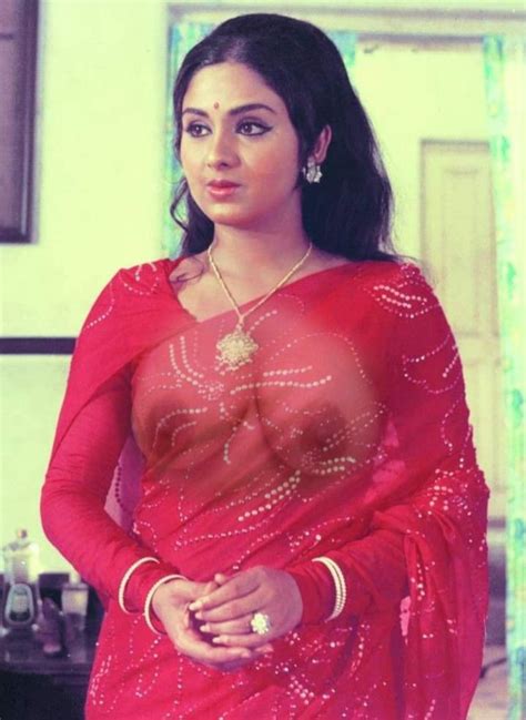 Pin on Saree lite boob