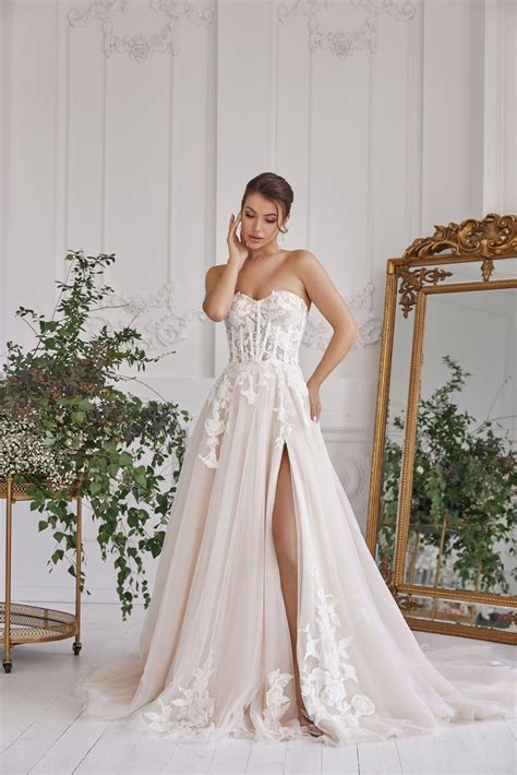 Transperent Corset Sweetheart Neck Flower Lace Bodice A Line Wedding ...