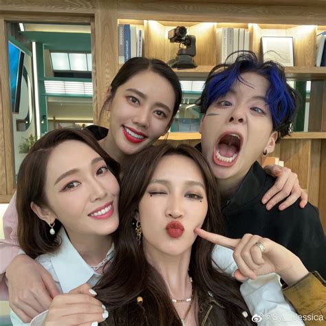 Mariko on Twitter: "RT @hyori_sunie: [Weibo] 230624 Jessica Jung update ...