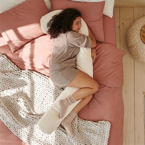 Is The Fetal Position The Best For Sleep?