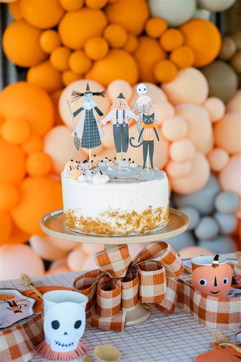 Fall Birthday Decorations FALL PARTY IDEAS FOR HALLOWEEN AND