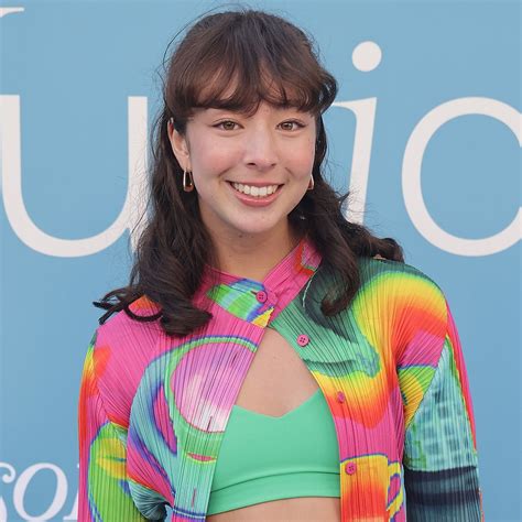 Aubrey Anderson-Emmons, Modern Family Star, Comes Out as Bisexual ...