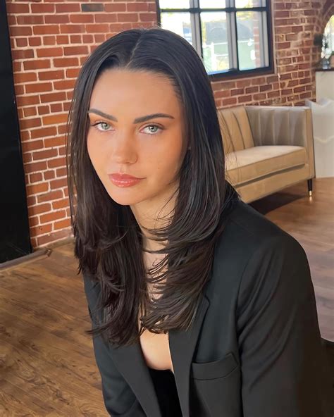 Emma Rose | 🖤 @missguided | Instagram