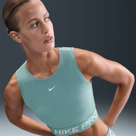 Nike Pro Girocollo. Nike IT