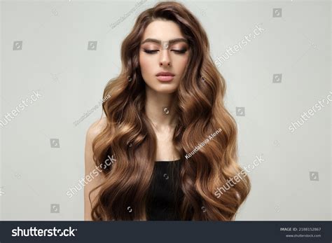 5,414 Big Curls Hair Royalty-Free Images, Stock Photos & Pictures ...