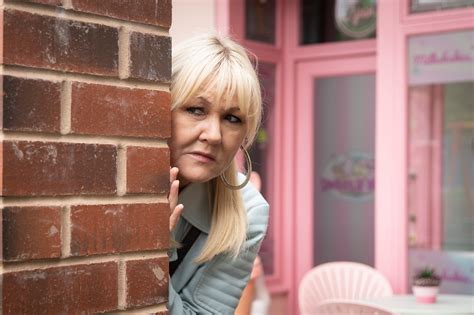 Coronation Street's Lisa George explains Beth's exit amid blindness fears