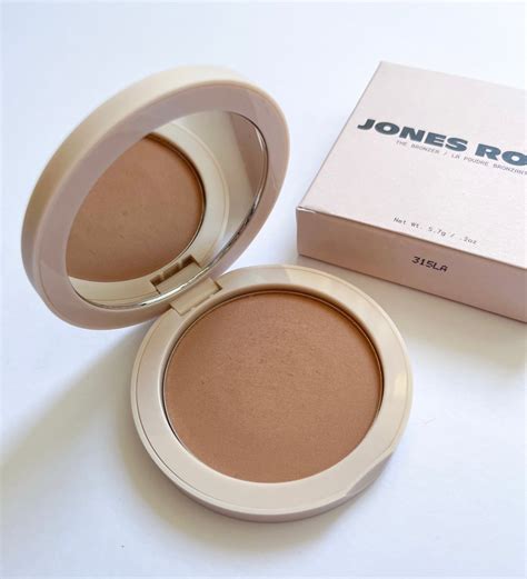 Jones Road Review: Nailing the 'No-Makeup Makeup' Look - The Summer Study