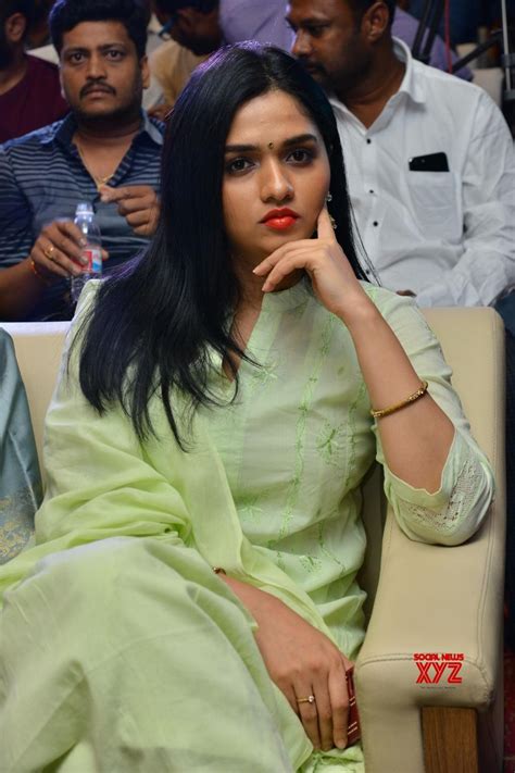 Actress Sunaina Stills From Kaasi Movie Pre Release Event - Social News XYZ | Actresses, Cute ...