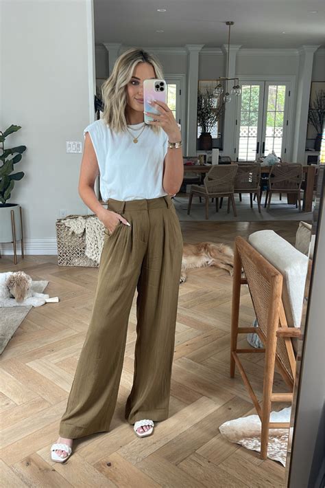 Wide-Leg High-Rise Pants curated on LTK | Wide leg trousers outfit ...