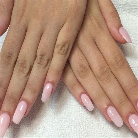 $20 Acrylic Nails Near Me - Nail salons usually offer acrylics, silk or fiberglass wraps, french ...