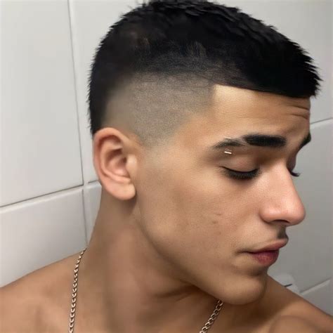 krdjvr | Corte cabelo curto masculino, Estilos de cabelo e barba ...