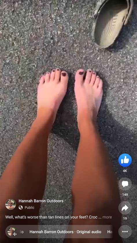 Hannah Barron's feet