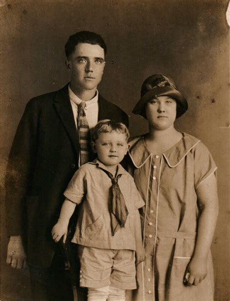 Rev Phillip H. Lowe (1903-1972) - Find a Grave Memorial