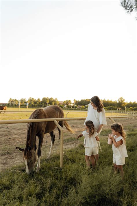 Arch+Pics+Girl Photos, Download The BEST Free Arch+Pics+Girl Stock ...