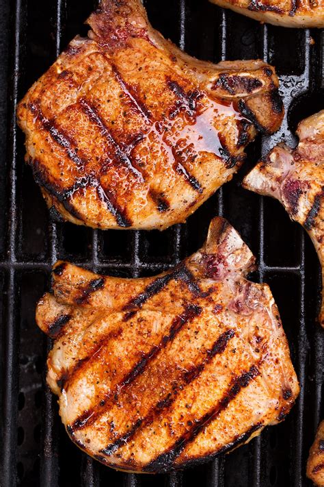 Grilled Pork Chops | Grilled pork chops, Summer grilling recipes, Pork ...