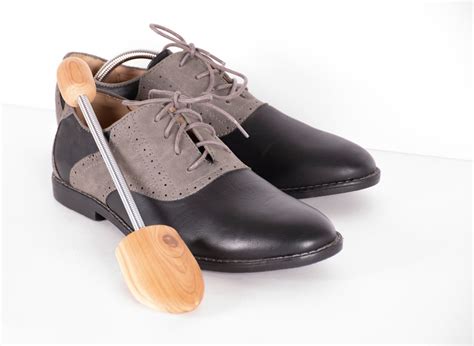 How to Tell If Shoes Are Too Big, Too Small or Fit Just Right | FootFitter