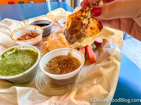 REVIEW: We Tried the NEW Cafe L'air de la Sirene Restaurant at ...