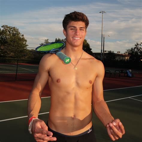 Micah Diaz | oops | Instagram