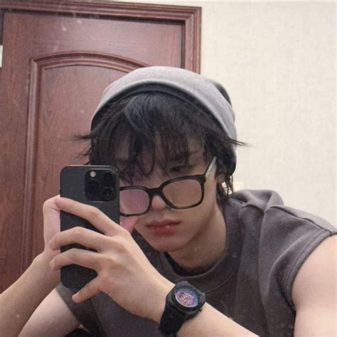 Zhou Yiran | Actors, Boyfriend pictures, 2000s movies aesthetic
