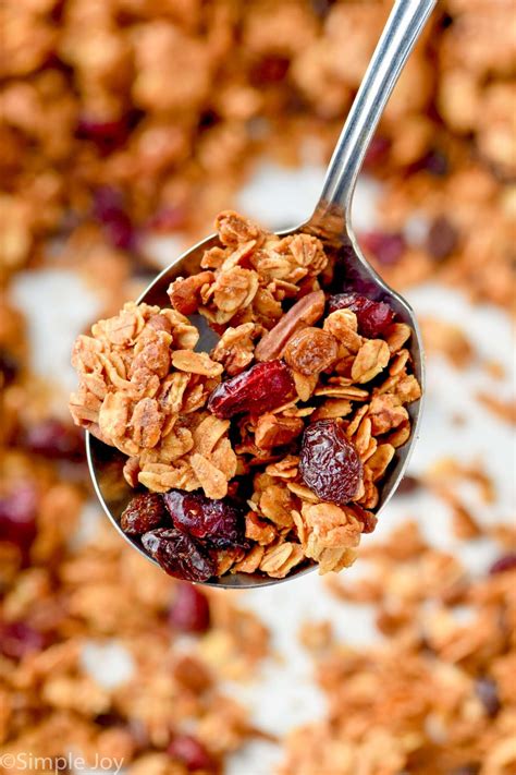 Homemade Granola Recipe (with easy variations!) - Simple Joy
