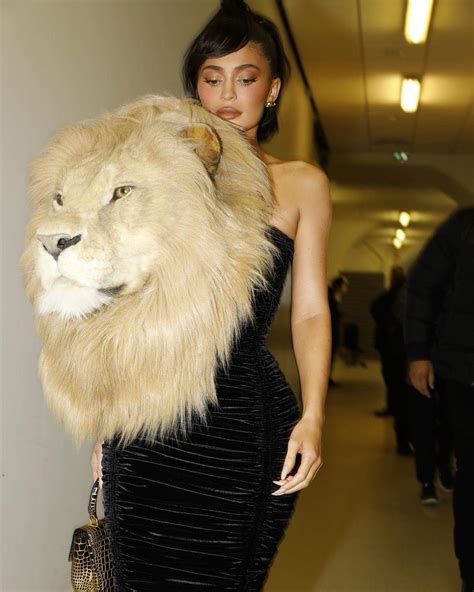 Kylie Jenner Nude Photos & Videos 2025 | #TheFappening