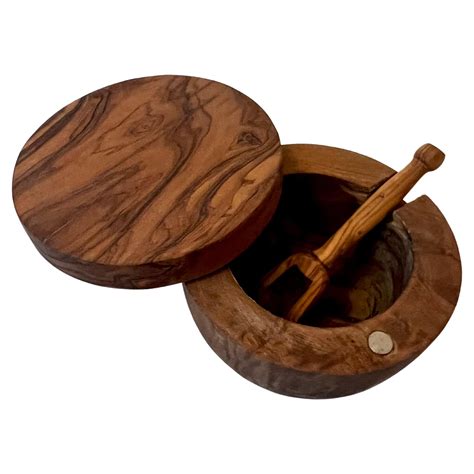 Fernanda Hansen, Copenhagen, Four Art Nouveau Salt Cellars with Their Spoons For Sale at 1stDibs