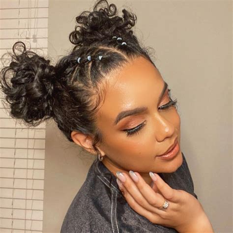 35 Top Space Buns Hairstyles + Easy DIY Tutorial | Easy bun hairstyles ...