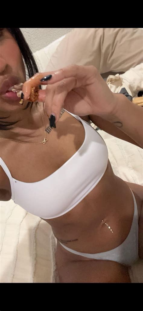 Shes just perfect😩 : r/tia_theofficial