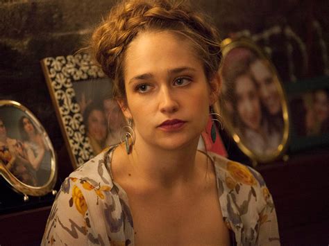 Girls series 3: Lena Dunham's Hannah is still naked - and critics are ...